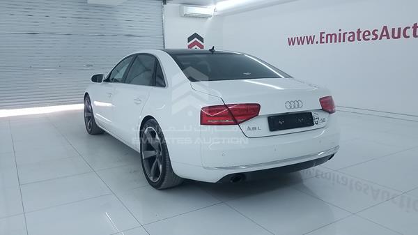 Photo 6 VIN: WAURVB4H9CN009496 - AUDI A8 