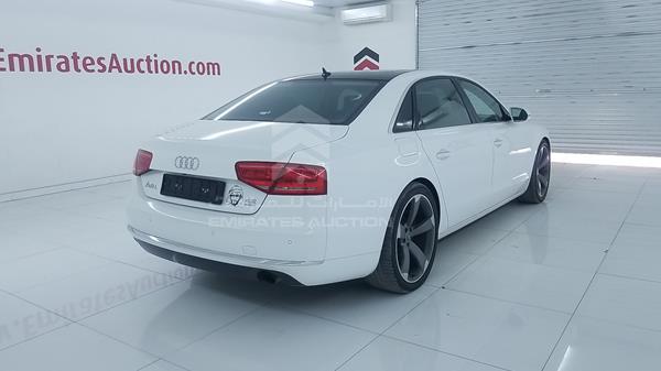 Photo 8 VIN: WAURVB4H9CN009496 - AUDI A8 