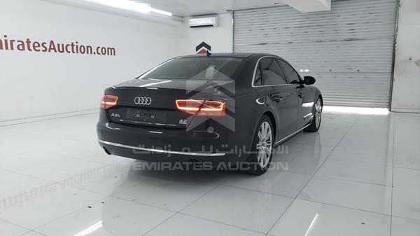 Photo 7 VIN: WAURVB4HXCN000628 - AUDI A8 