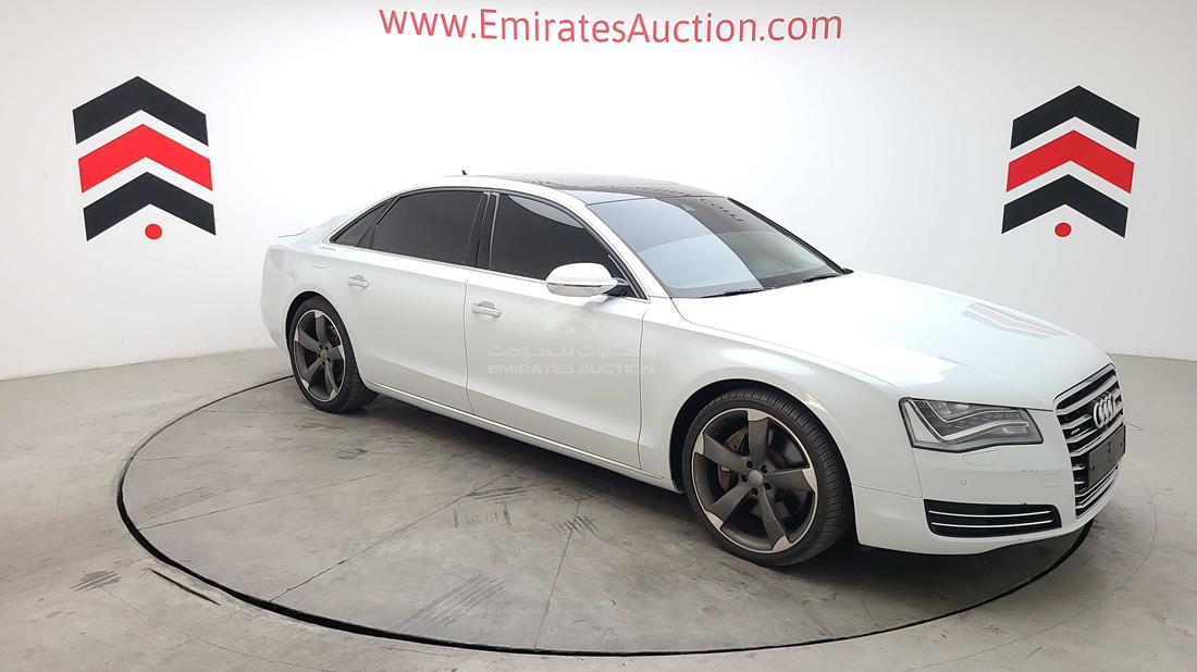 Photo 15 VIN: WAURVB4HXCN026825 - AUDI A8 