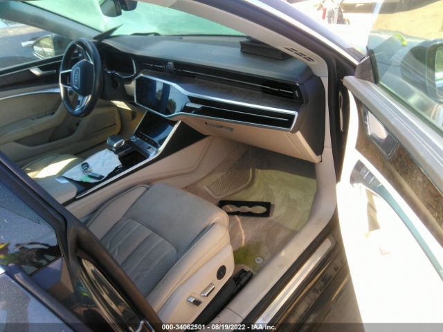 Photo 4 VIN: WAUS2AF28KN027306 - AUDI A7 