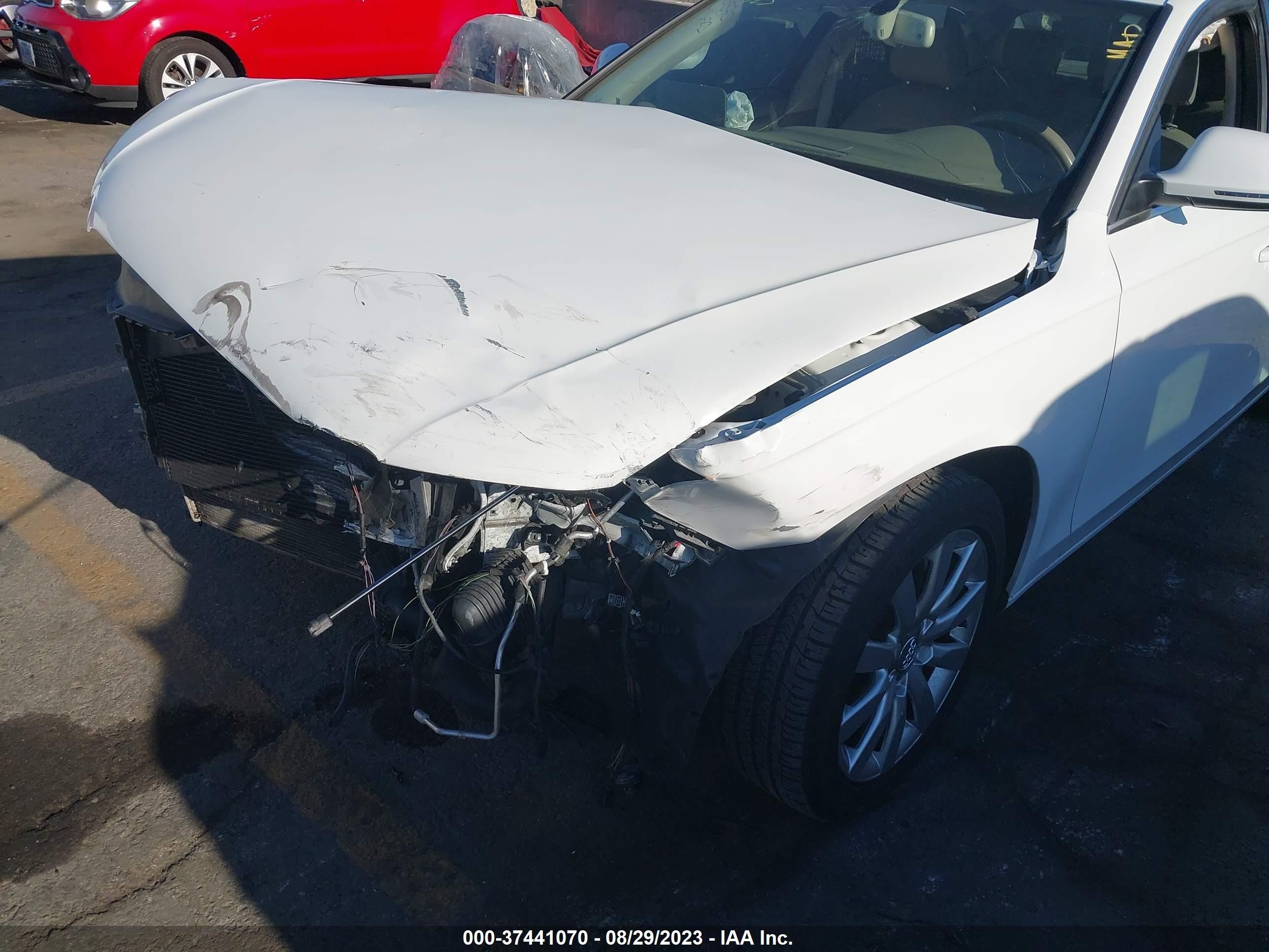 Photo 5 VIN: WAUSF78K19A137989 - AUDI A4 