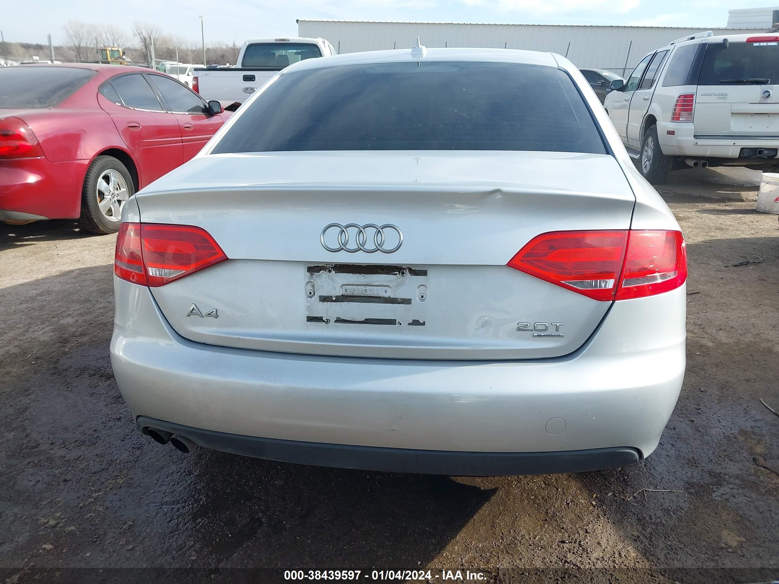 Photo 16 VIN: WAUSF78K29A143610 - AUDI A4 