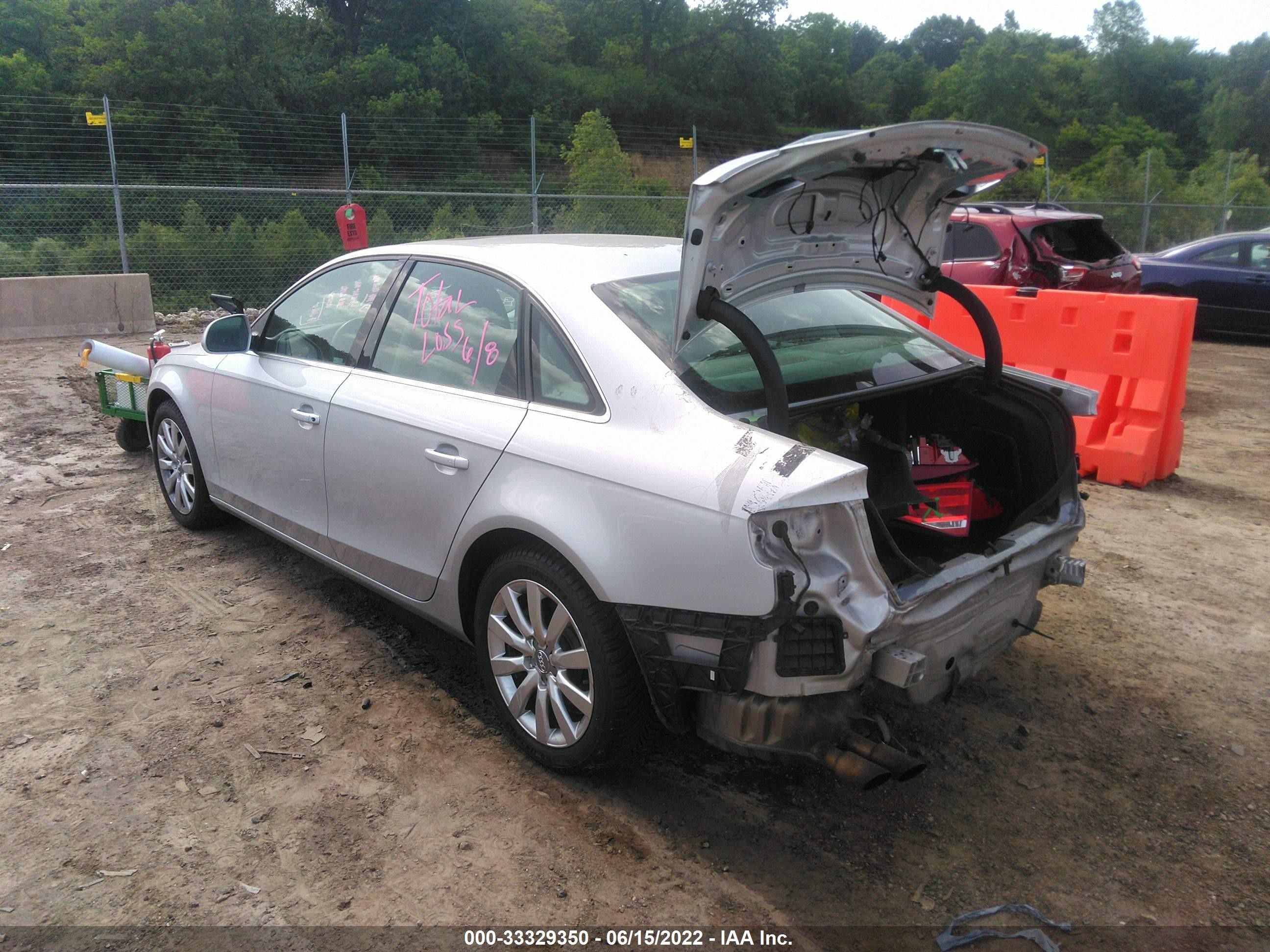 Photo 2 VIN: WAUSF78K39N065086 - AUDI A4 