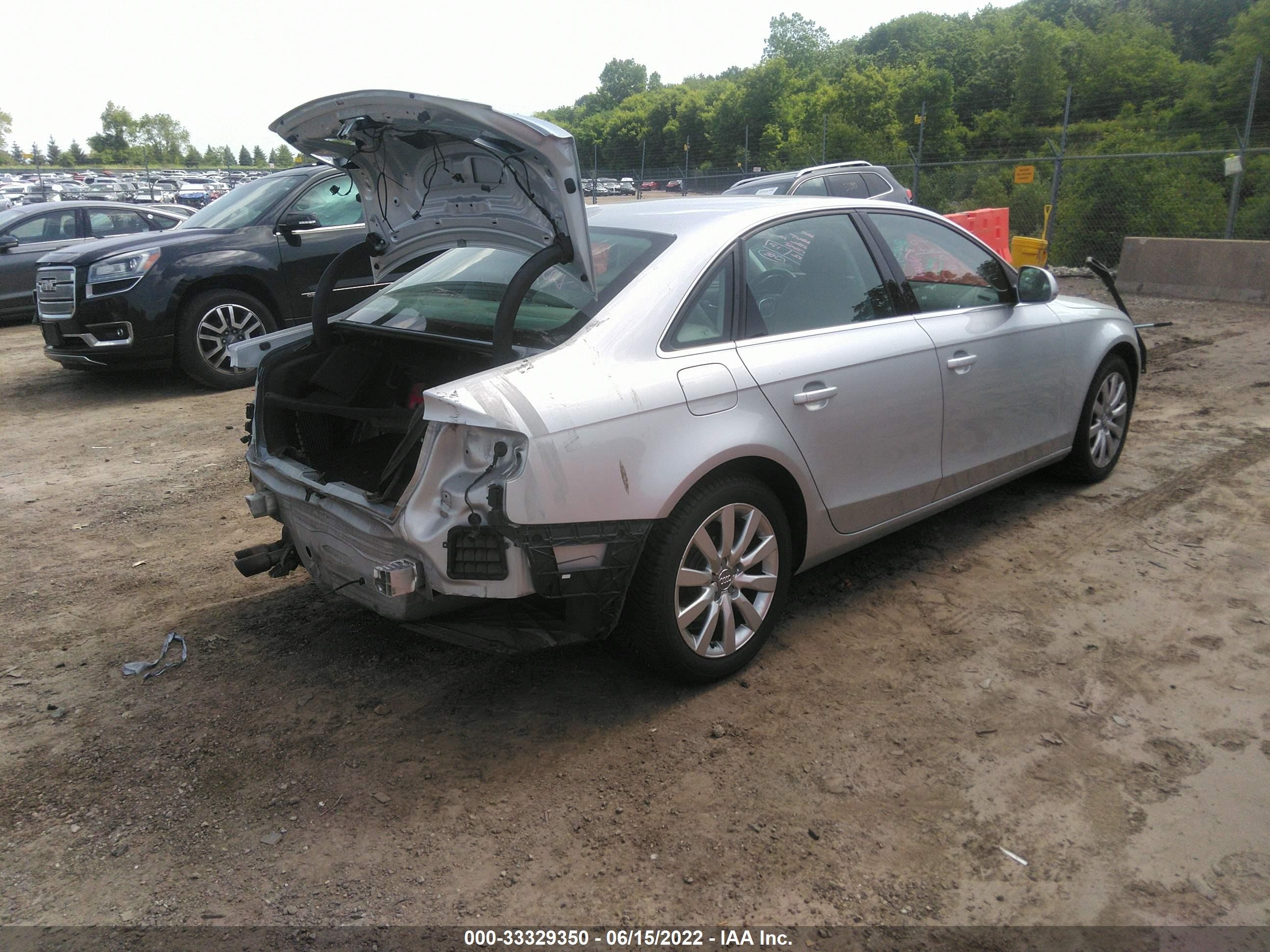 Photo 3 VIN: WAUSF78K39N065086 - AUDI A4 