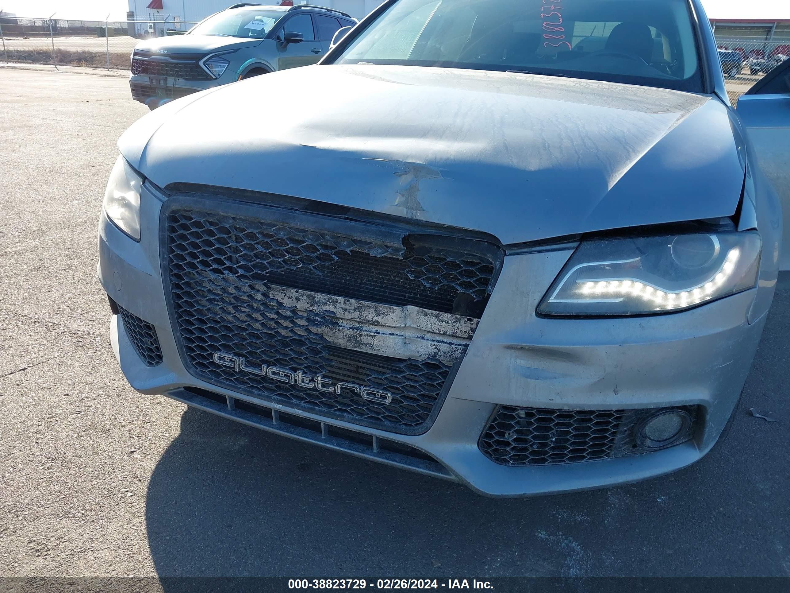 Photo 5 VIN: WAUSF78K69N036830 - AUDI A4 