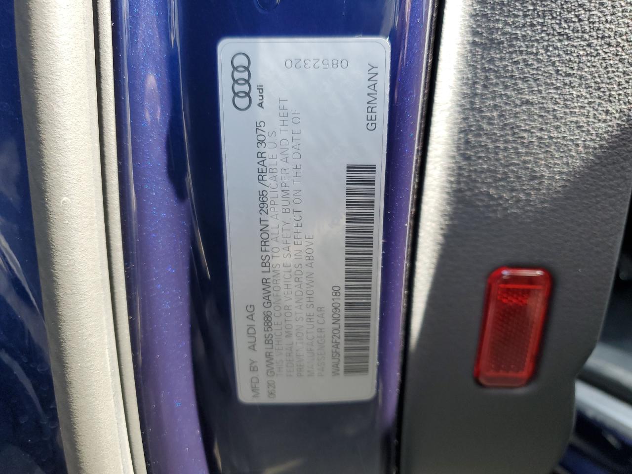 Photo 12 VIN: WAUSFAF20LN090180 - AUDI S7 