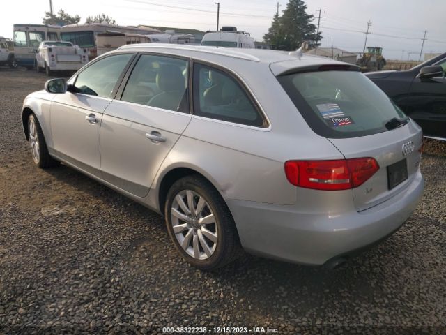 Photo 2 VIN: WAUSFAFL1CA055986 - AUDI A4 