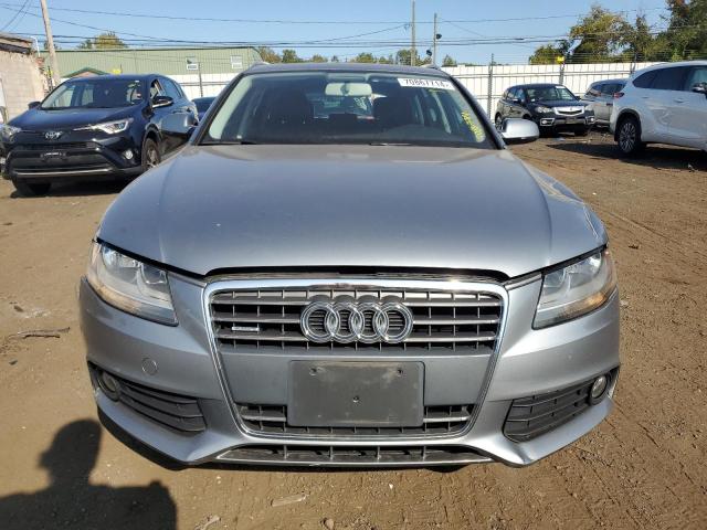 Photo 4 VIN: WAUSFAFL7BA022442 - AUDI A4 PREMIUM 