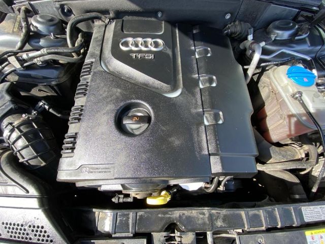 Photo 8 VIN: WAUSFAFL8CA052132 - AUDI A4 PREMIUM 