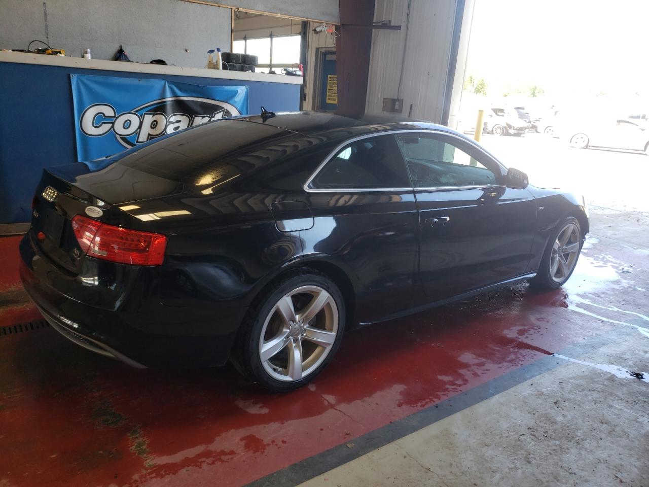 Photo 2 VIN: WAUSFAFR3FA044478 - AUDI A5 