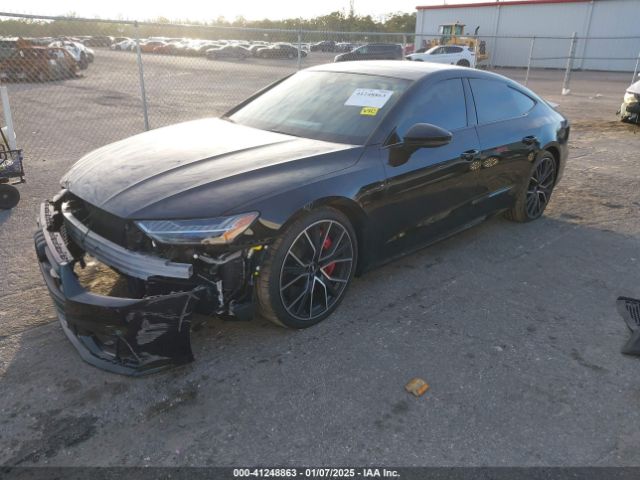 Photo 1 VIN: WAUSFBF25MN011738 - AUDI S7 