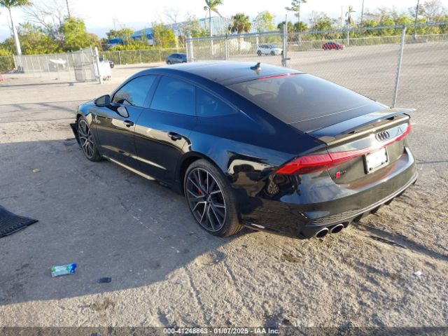 Photo 2 VIN: WAUSFBF25MN011738 - AUDI S7 