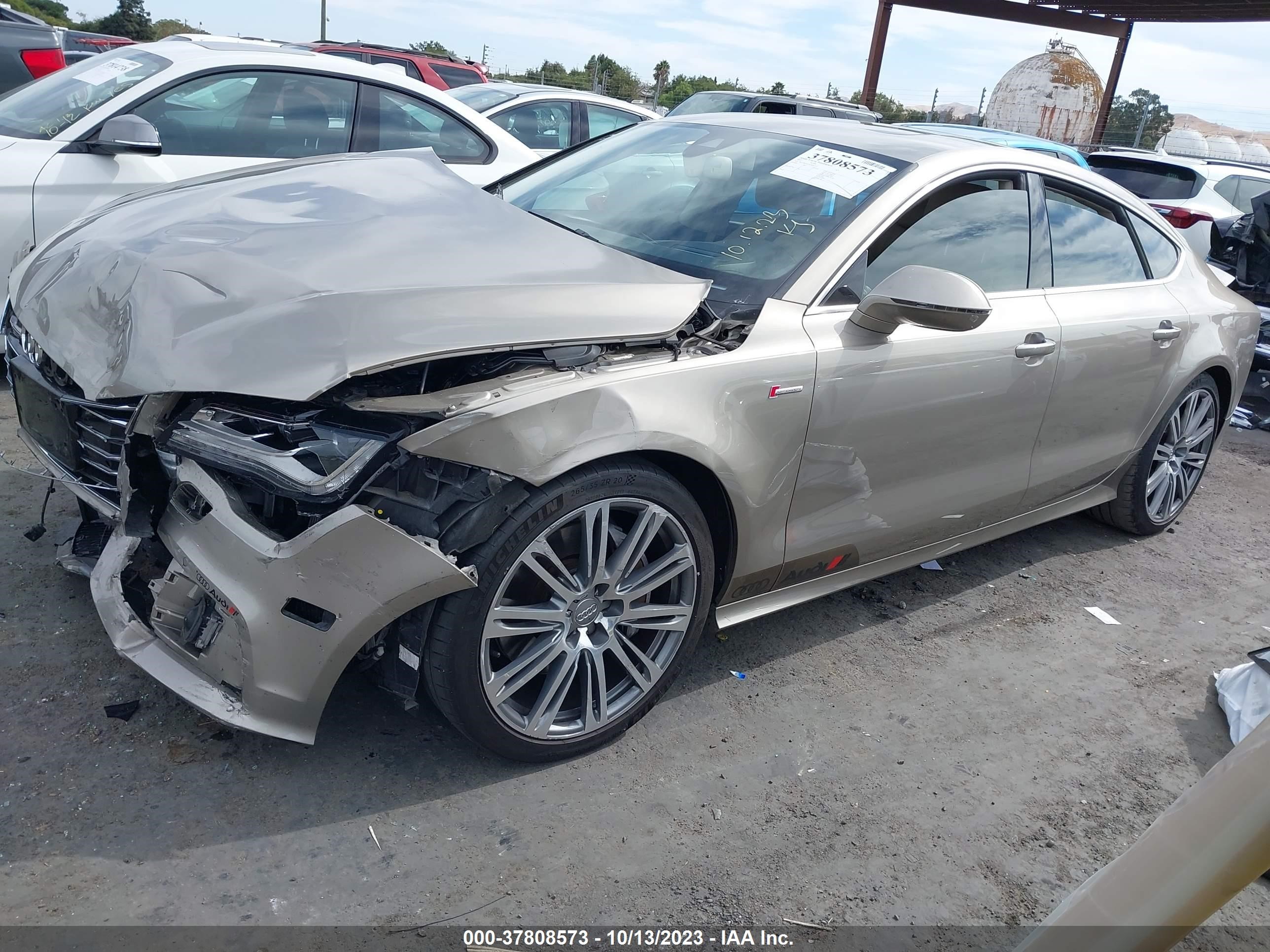 Photo 1 VIN: WAUSGAFC2CN009721 - AUDI A7 