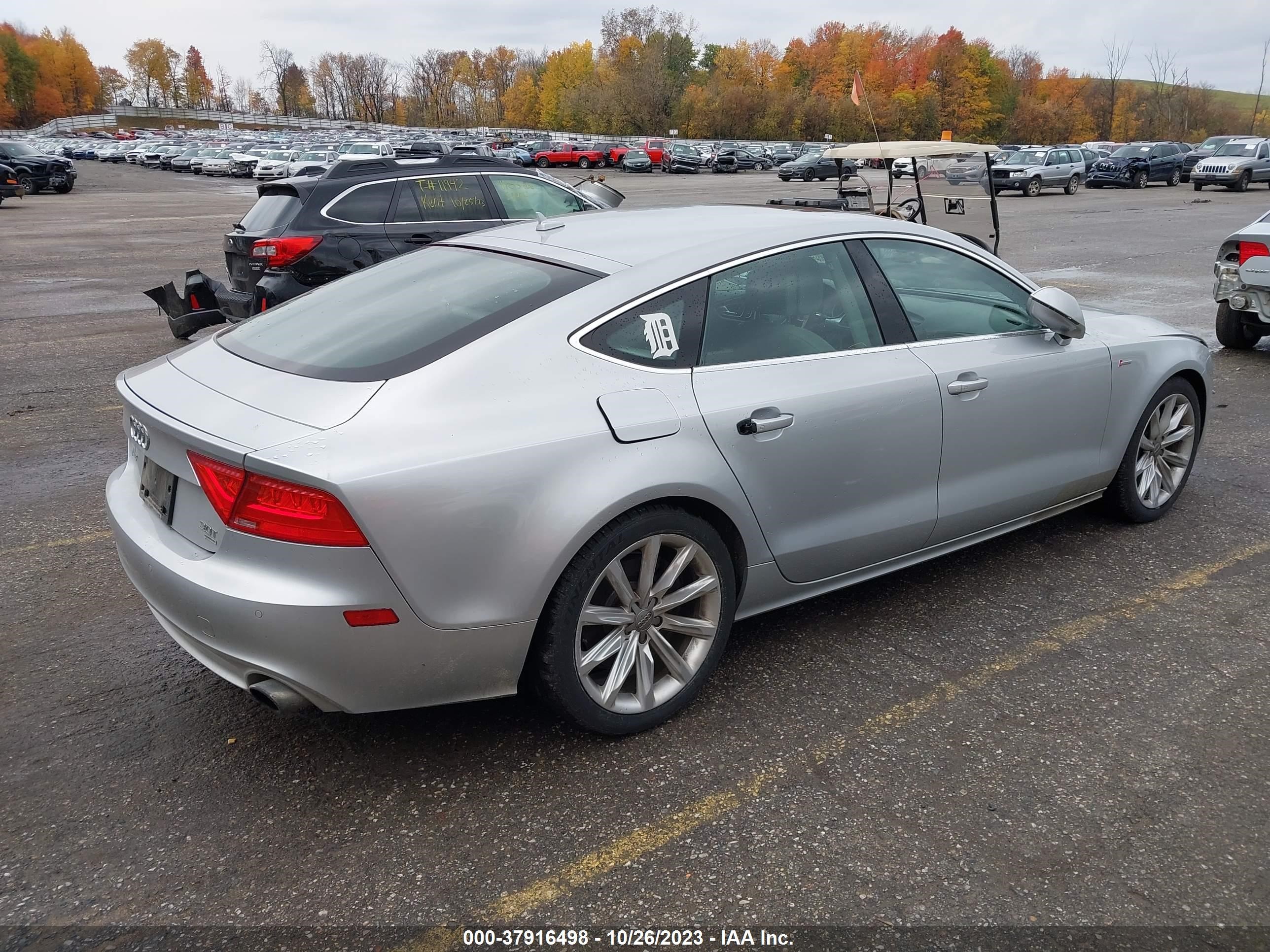 Photo 3 VIN: WAUSGAFC3CN019772 - AUDI A7 