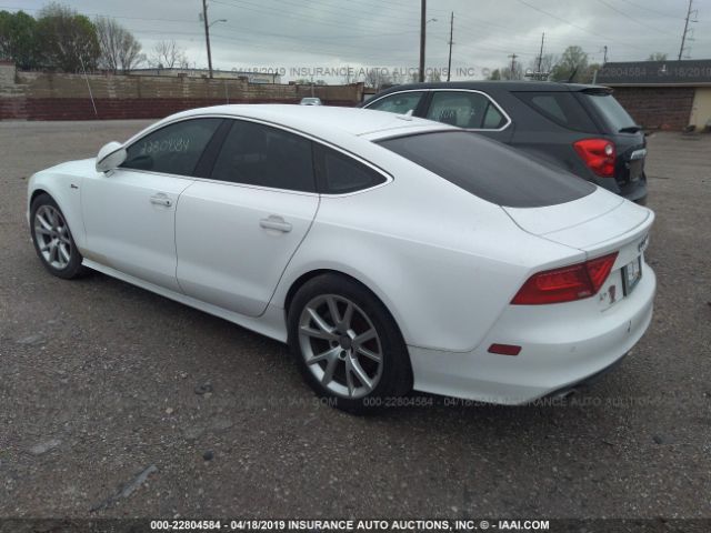 Photo 2 VIN: WAUSGAFC6CN013545 - AUDI A7 