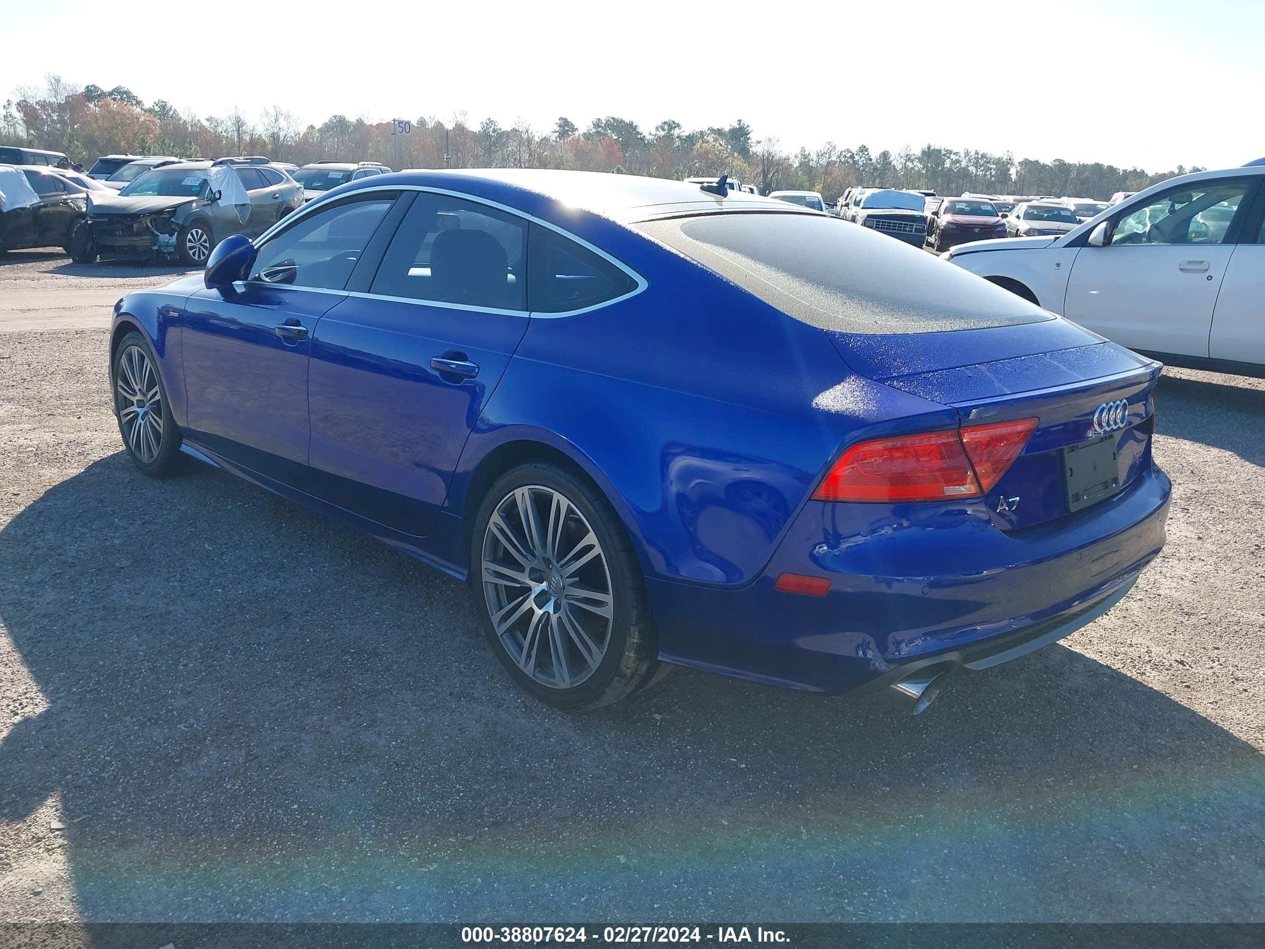 Photo 2 VIN: WAUSGAFC8CN004331 - AUDI A7 