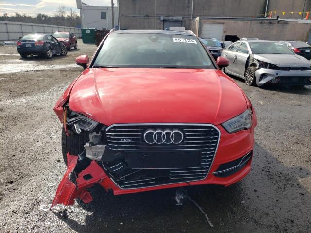 Photo 4 VIN: WAUSPBFF2GA087509 - AUDI A3 E-TRON 