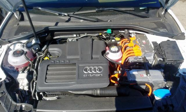 Photo 6 VIN: WAUSPBFF8JA090082 - AUDI A3 