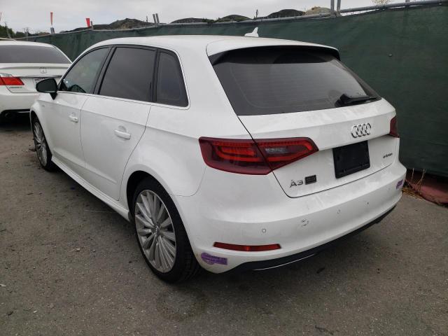 Photo 2 VIN: WAUSPBFF9GA060825 - AUDI A3 E-TRON 