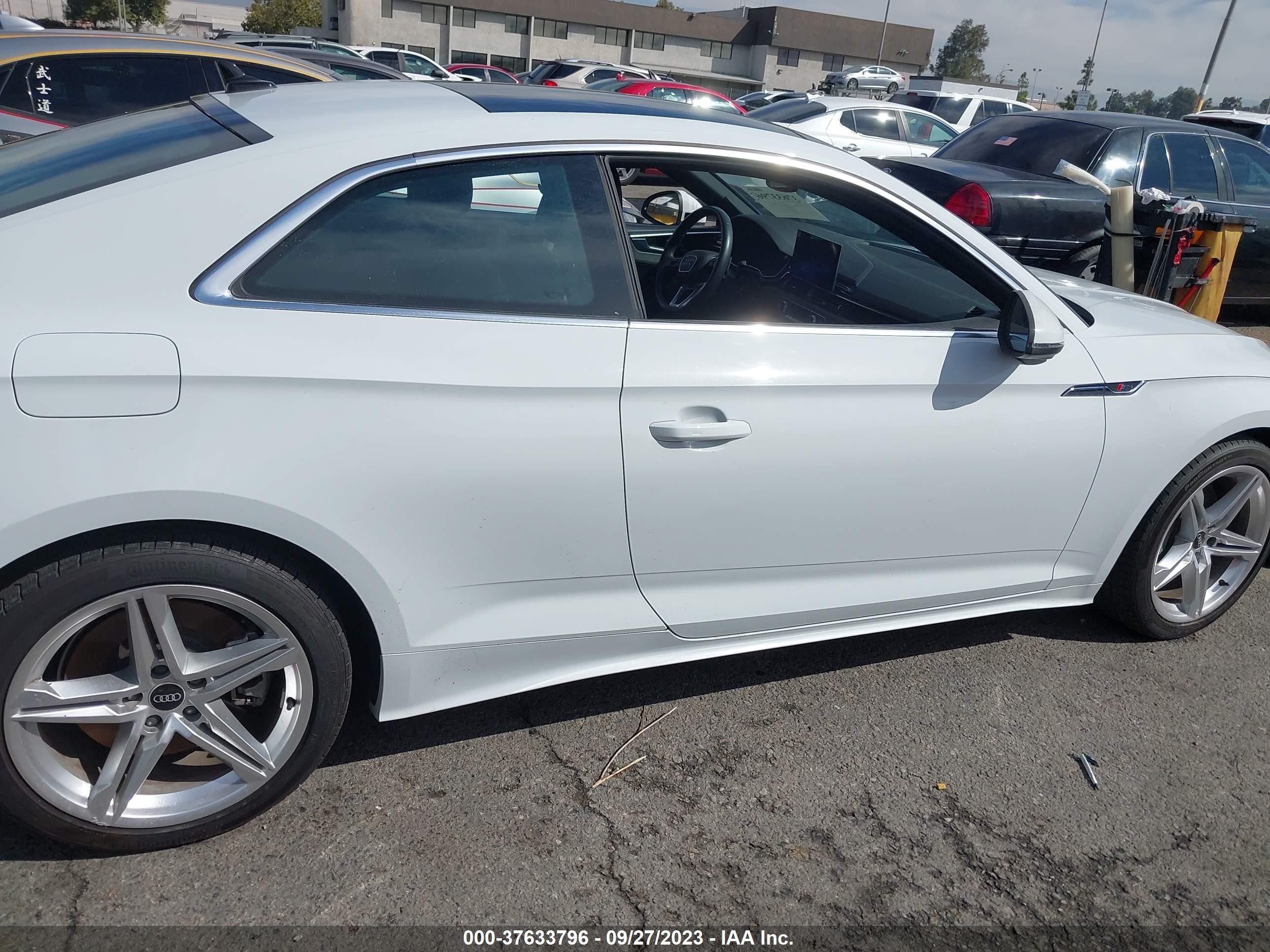 Photo 12 VIN: WAUTAAF50MA054267 - AUDI A5 