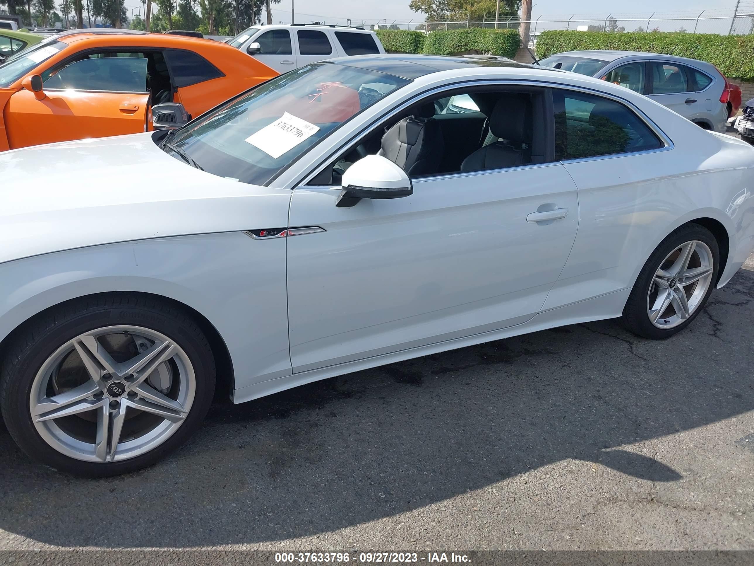 Photo 13 VIN: WAUTAAF50MA054267 - AUDI A5 