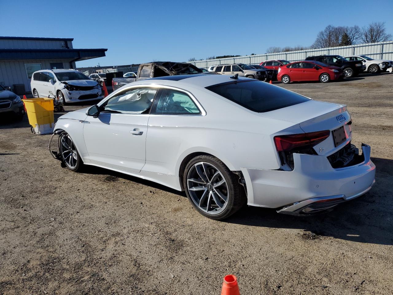 Photo 1 VIN: WAUTAAF52PA021498 - AUDI A5 