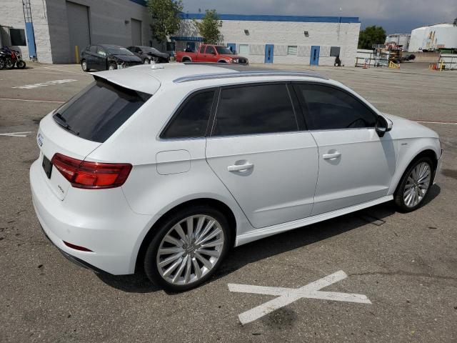 Photo 2 VIN: WAUTPBFF0HA128824 - AUDI A3 