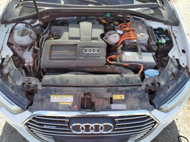 Photo 10 VIN: WAUTPBFF0HA130329 - AUDI A3 E-TRON 