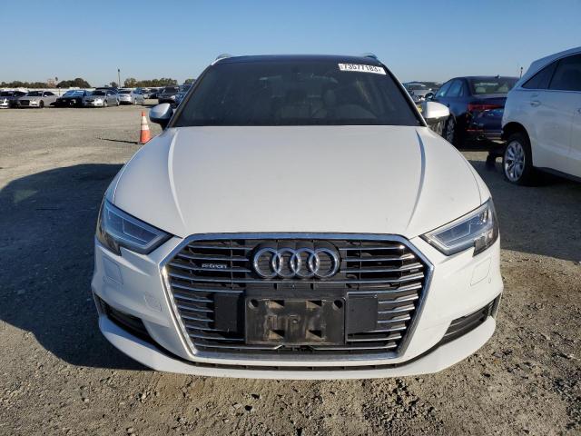 Photo 4 VIN: WAUTPBFF1HA147933 - AUDI A3 E-TRON 