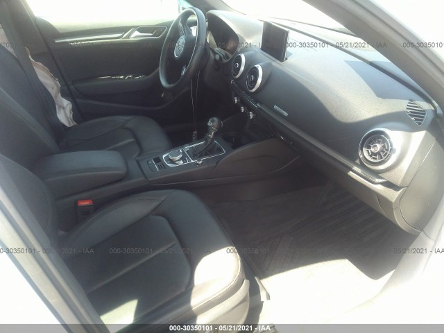 Photo 4 VIN: WAUTPBFF3HA064777 - AUDI A3 