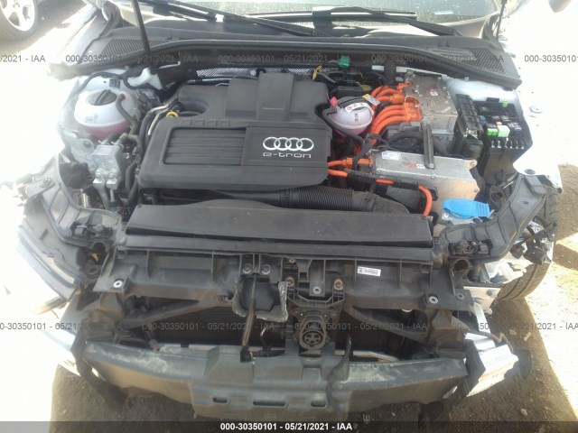 Photo 9 VIN: WAUTPBFF3HA064777 - AUDI A3 