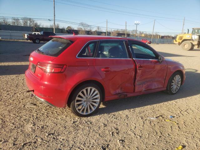 Photo 2 VIN: WAUTPBFF3HA068828 - AUDI A3 