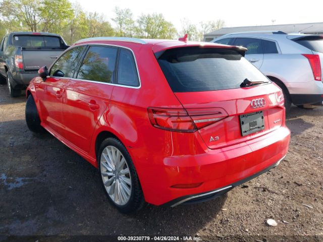 Photo 2 VIN: WAUTPBFF4HA036793 - AUDI A3 E-TRON 