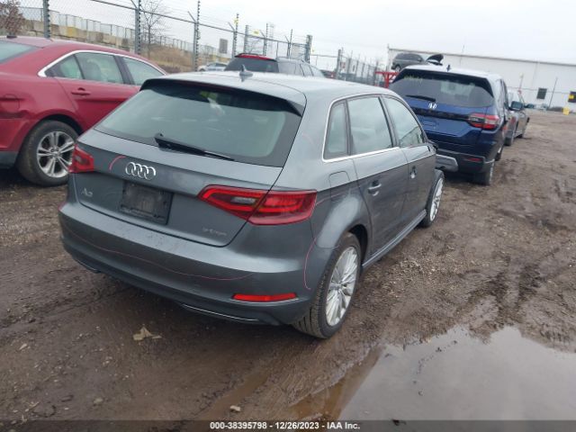 Photo 3 VIN: WAUTPBFF5GA124945 - AUDI A3 E-TRON 