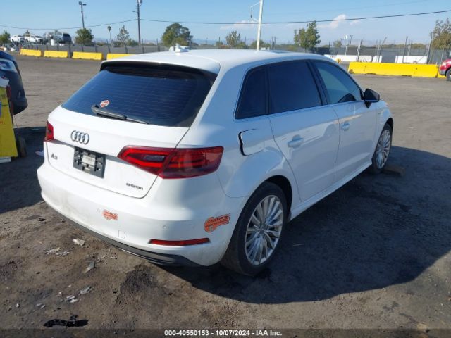 Photo 3 VIN: WAUTPBFF6GA065923 - AUDI A3 