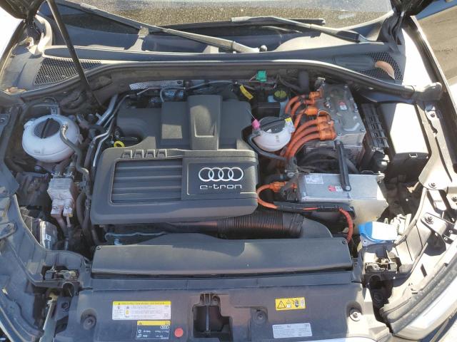 Photo 10 VIN: WAUTPBFF8HA043990 - AUDI A3 E-TRON 