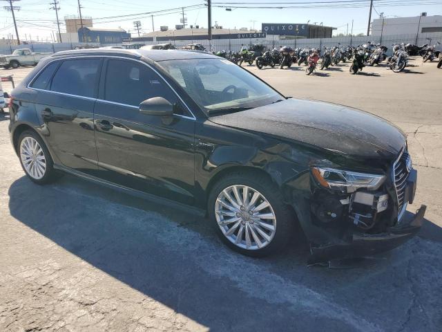 Photo 3 VIN: WAUTPBFF8HA043990 - AUDI A3 E-TRON 