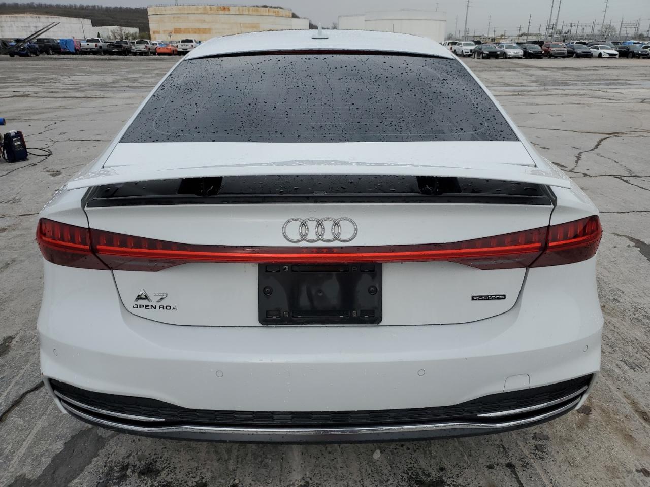 Photo 5 VIN: WAUU2AF20MN102687 - AUDI A7 