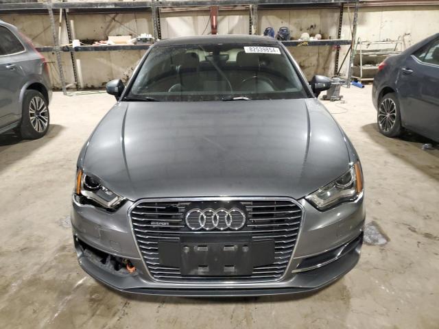 Photo 4 VIN: WAUUPBFF1GA132920 - AUDI A3 E-TRON 