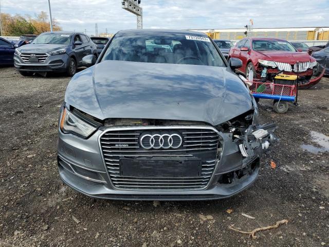 Photo 4 VIN: WAUUPBFF2GA092668 - AUDI A3 