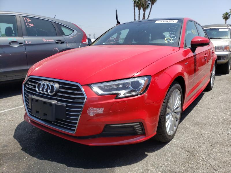 Photo 1 VIN: WAUUPBFF4HA043098 - AUDI A3 E-TRON 