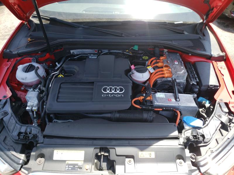 Photo 6 VIN: WAUUPBFF4HA043098 - AUDI A3 E-TRON 