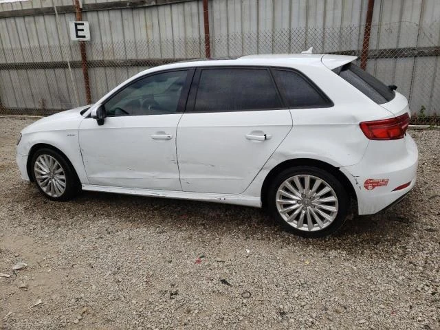 Photo 1 VIN: WAUUPBFF4HA054280 - AUDI A3 E-TRON 