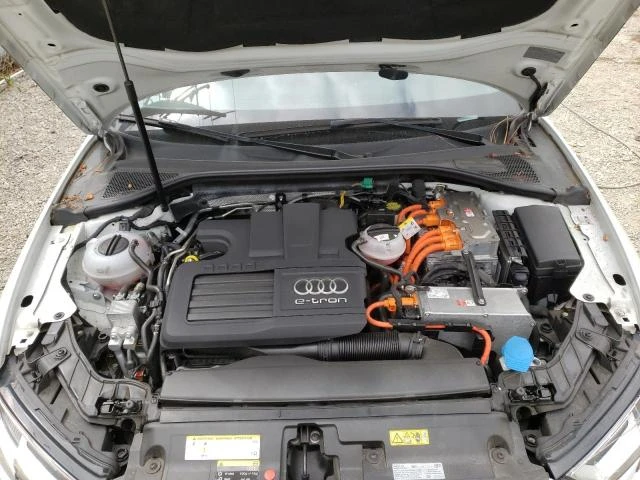 Photo 11 VIN: WAUUPBFF4HA054280 - AUDI A3 E-TRON 