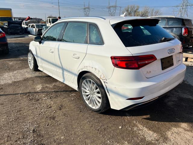 Photo 2 VIN: WAUUPBFFXJA079285 - AUDI A3 E-TRON 