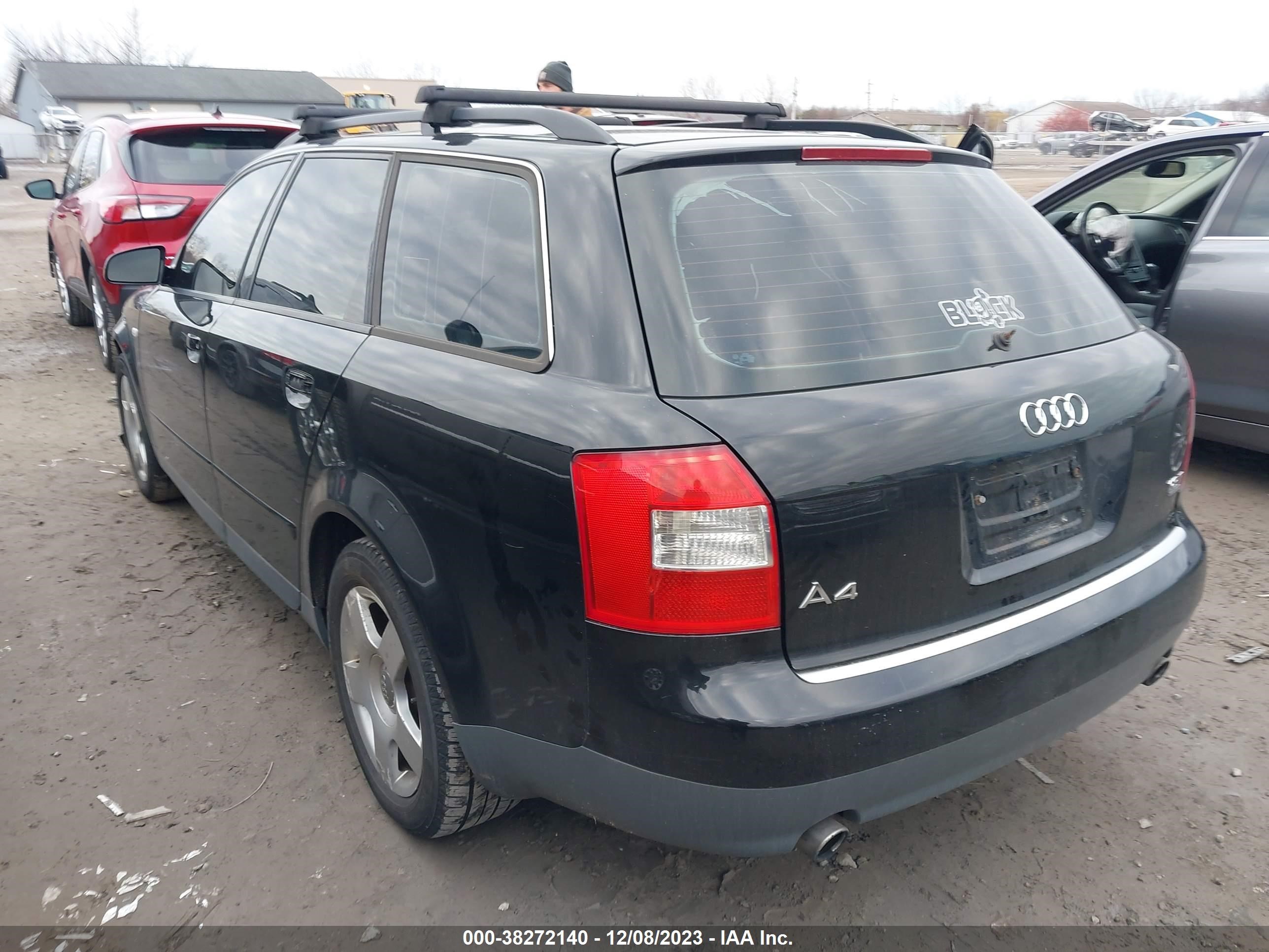 Photo 2 VIN: WAUVC68E33A212256 - AUDI A4 