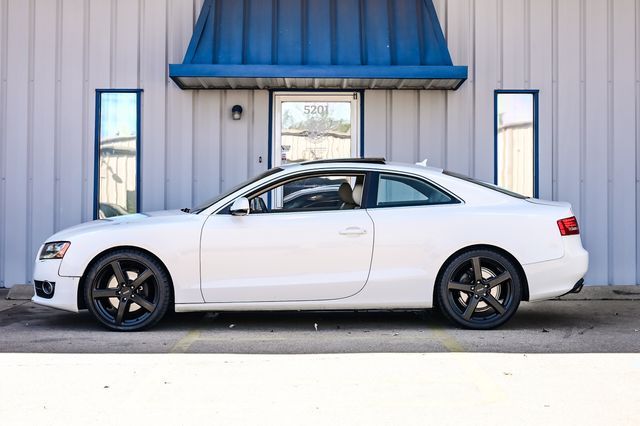 Photo 1 VIN: WAUVFAFR3AA008120 - AUDI A5 