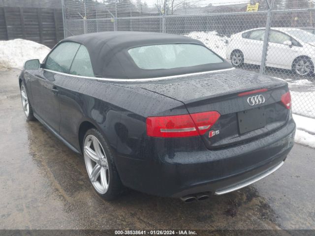 Photo 2 VIN: WAUVGAFH4AN014733 - AUDI S5 