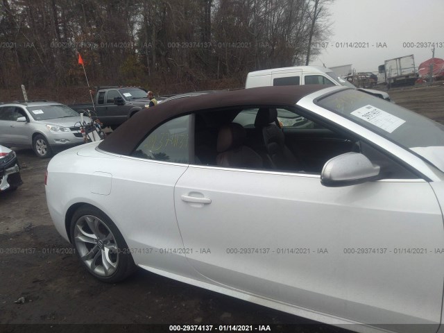 Photo 5 VIN: WAUVGAFH4DN006345 - AUDI S5 